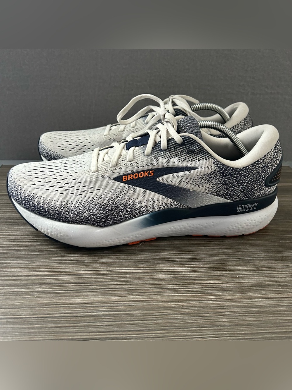 BROOKS Ghost 16 Running Shoes White Peacoat Orange Men's Size 12D - Picture 2 of 8